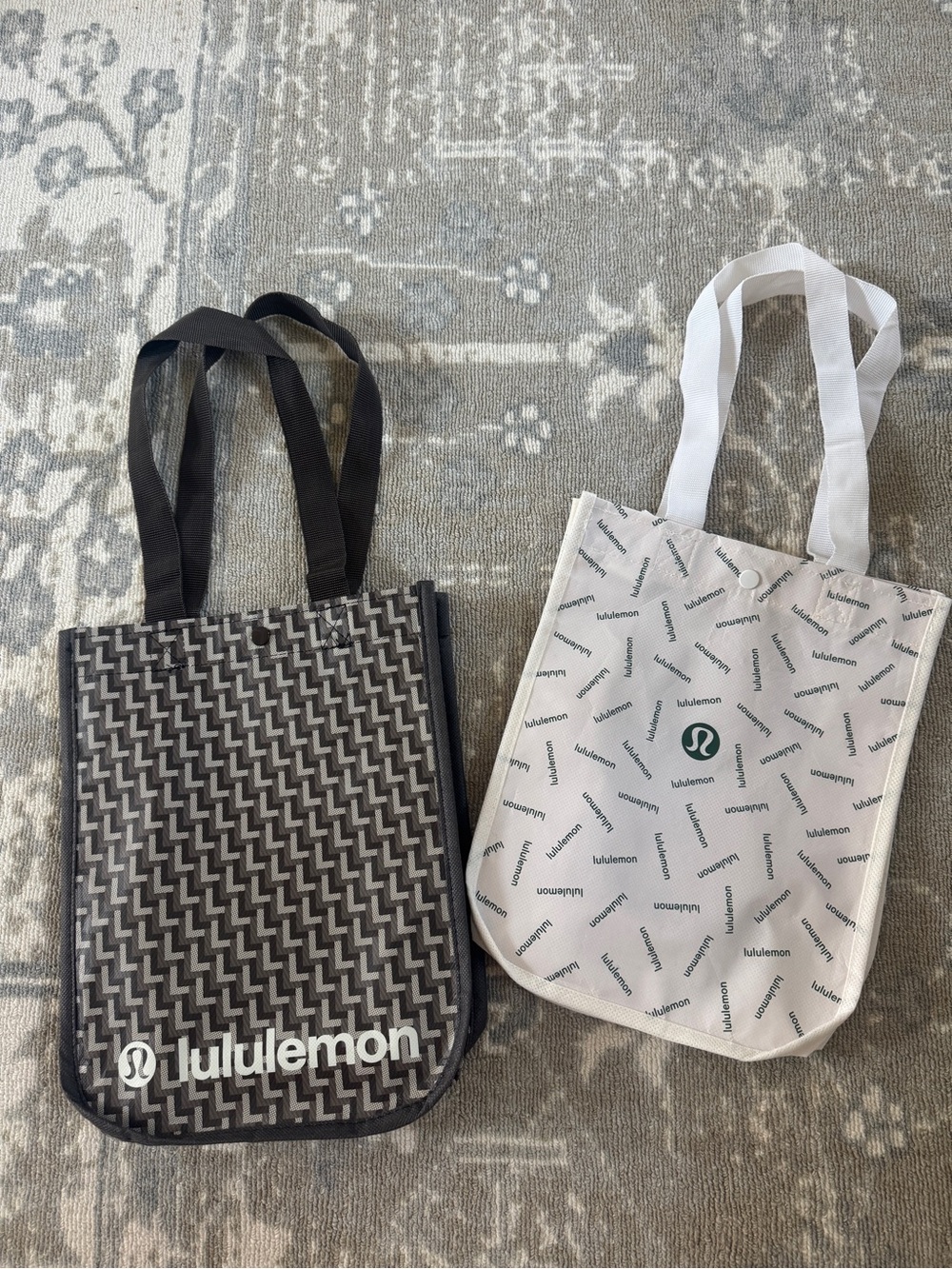 lululemon Tote Set of 2- Black, White